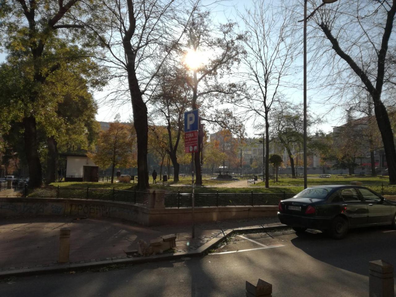 By The Park Free Parking Lejlighed Beograd Eksteriør billede